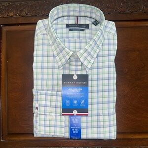 Tommy Hilfiger Men's Blue Plaid Shirt